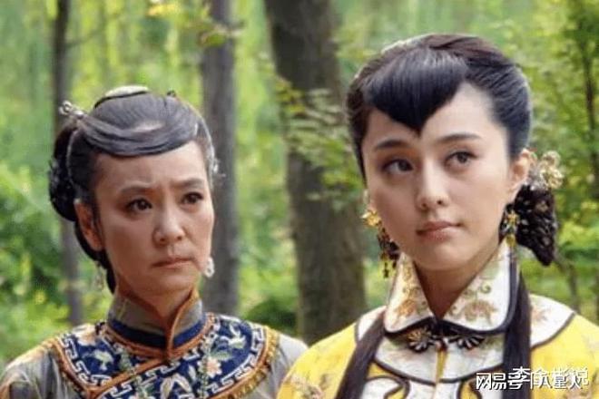 了!真空穿“窗帘裙”惊艳四座超模也黯然失色尊龙凯时新版APP首页范冰冰香港红毯杀疯(图5)