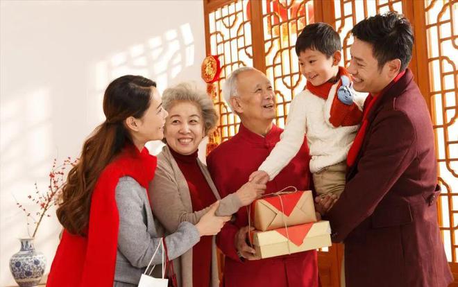 俗2禁忌”迎新接财蛇年财源滚滚来凯时尊龙初五接财神别忘：“5习(图2)