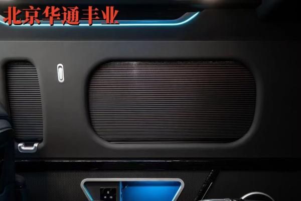 改装版丰田海狮 4S 店价格无隐藏费尊龙凯时·中国网站丰田海狮 7 座(图5) 改装版丰田海狮 4S 店价格无隐藏费尊龙凯时·中国网站丰田海狮 7 座(图5)