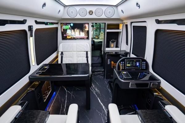 佳华汽车销售有限公司汽车发烧改装尊龙凯时